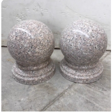 擋車球，直徑60(重約350公斤)